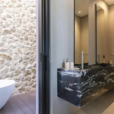 Azurean Lefkada Villa *
