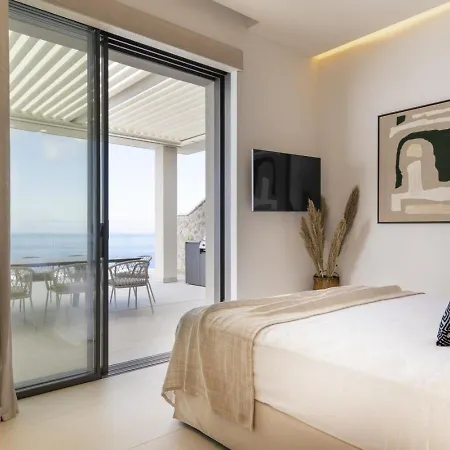 Azurean Lefkada Villa *
